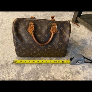 Louis Vuitton Speedy 30